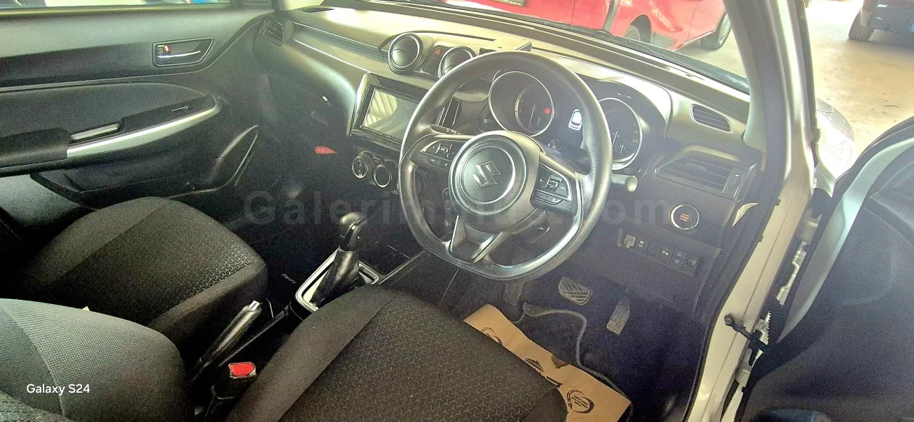 2023 Model Otomatik Suzuki Swift 1.2 Lefkoşa Satılık İkinci El | GalerimPlus - Thumbnail 4