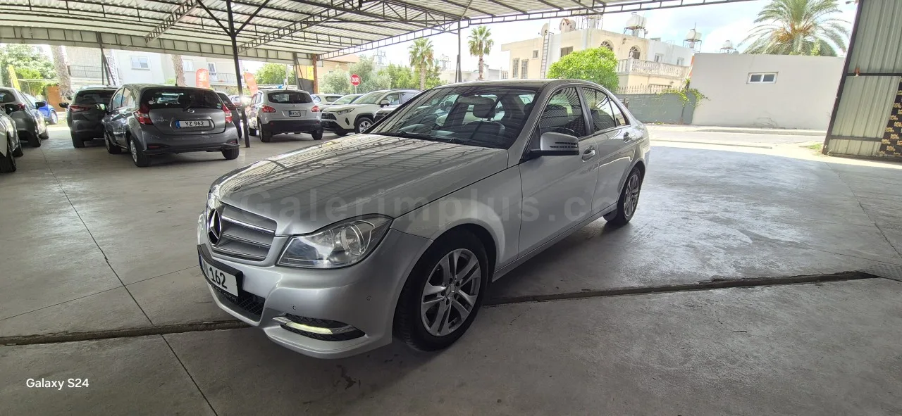 2012 Model Otomatik Mercedes-Benz C Serisi C 180 Lefkoşa Satılık İkinci El | GalerimPlus - Fotoğraf 1