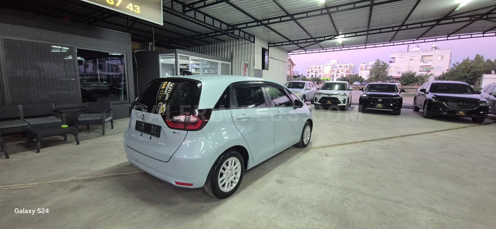 2023 Honda Fit 1.5 Hybrid Automatic 1.5 e:HEV Luxe (GR3) 1.5 Hybrid Automatic Lefkoşa Satılık İkinci El | GalerimPlus - Thumbnail 4