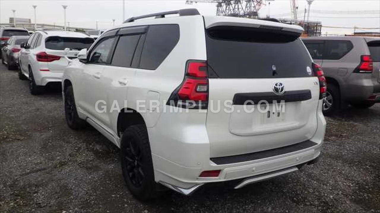 2024 Toyota Prado Prado Lefkoşa Satılık İkinci El | GalerimPlus - Thumbnail 3