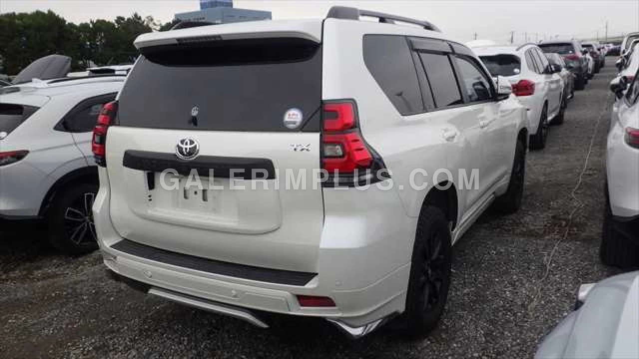 2024 Toyota Prado Prado Lefkoşa Satılık İkinci El | GalerimPlus - Thumbnail 5