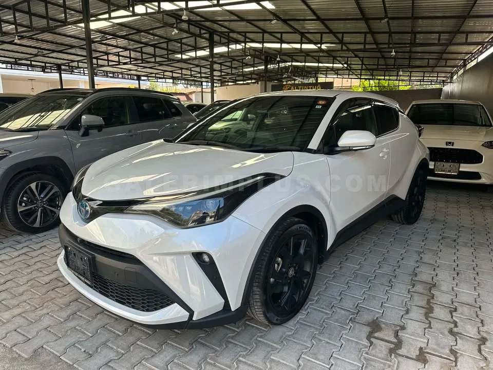 2023 Toyota C-HR 1.8 Hybrid Passion X-Pack 1.8 Hybrid Lefke Satılık İkinci El | GalerimPlus - Thumbnail 2