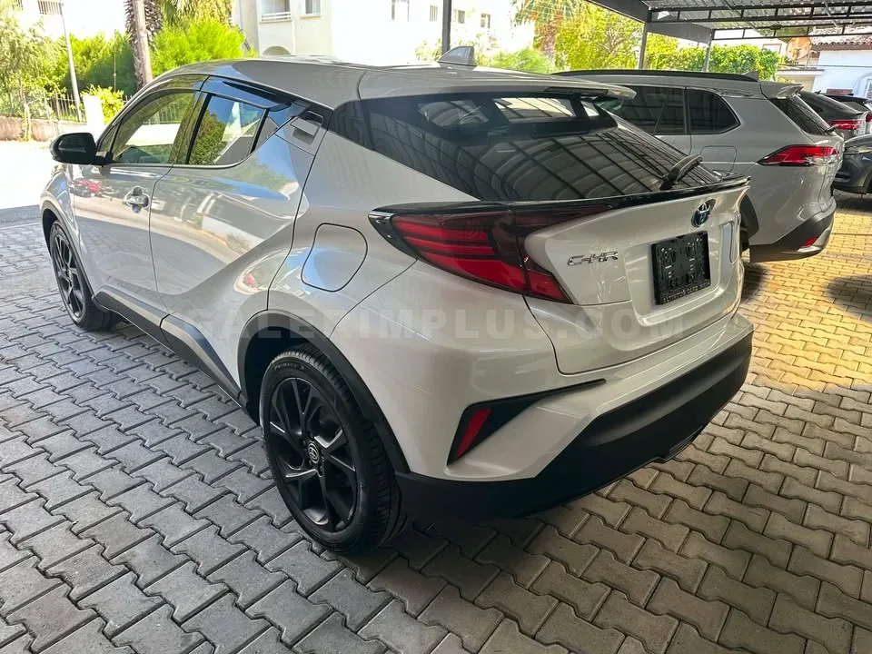 2023 Toyota C-HR 1.8 Hybrid Passion X-Pack 1.8 Hybrid Lefke Satılık İkinci El | GalerimPlus - Thumbnail 5