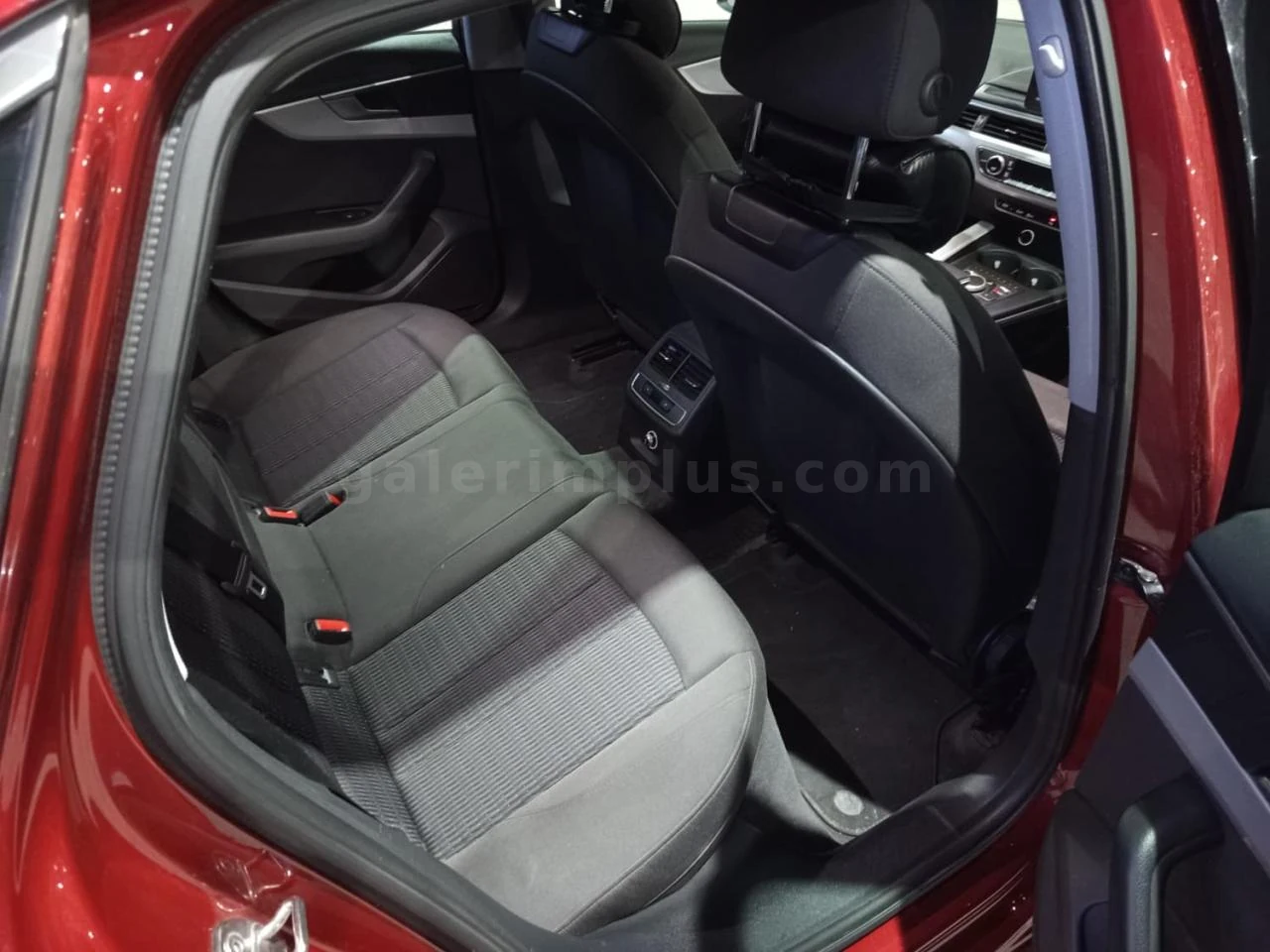 2019 Audi A4 G.Mağusa Satılık İkinci El | GalerimPlus - Thumbnail 6