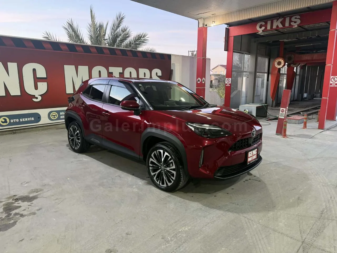 2024 Model Otomatik Toyota Yaris Cross Gazimağusa Satılık İkinci El | GalerimPlus - Fotoğraf 1