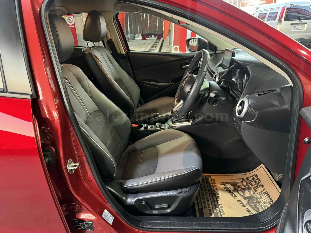 2021 Model Otomatik Mazda 2 1.5 Skyactiv-D Gazimağusa Satılık İkinci El | GalerimPlus - Thumbnail 8