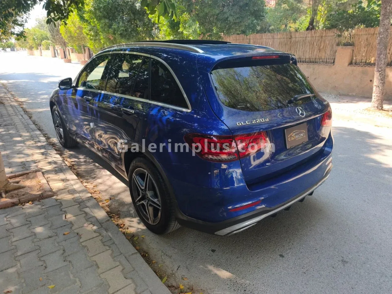 2021 Model Otomatik Mercedes - Benz GLC 220d AMG Lefkoşa Satılık İkinci El | GalerimPlus - Thumbnail 4