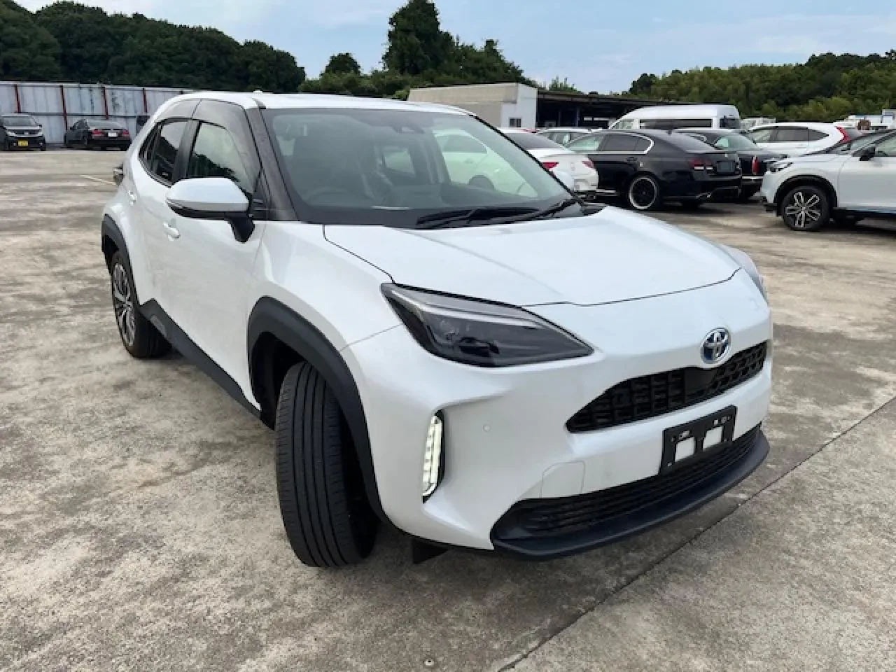 2023 Toyota Yaris Cross 1.5 Lefke Satılık İkinci El | GalerimPlus - Thumbnail 3