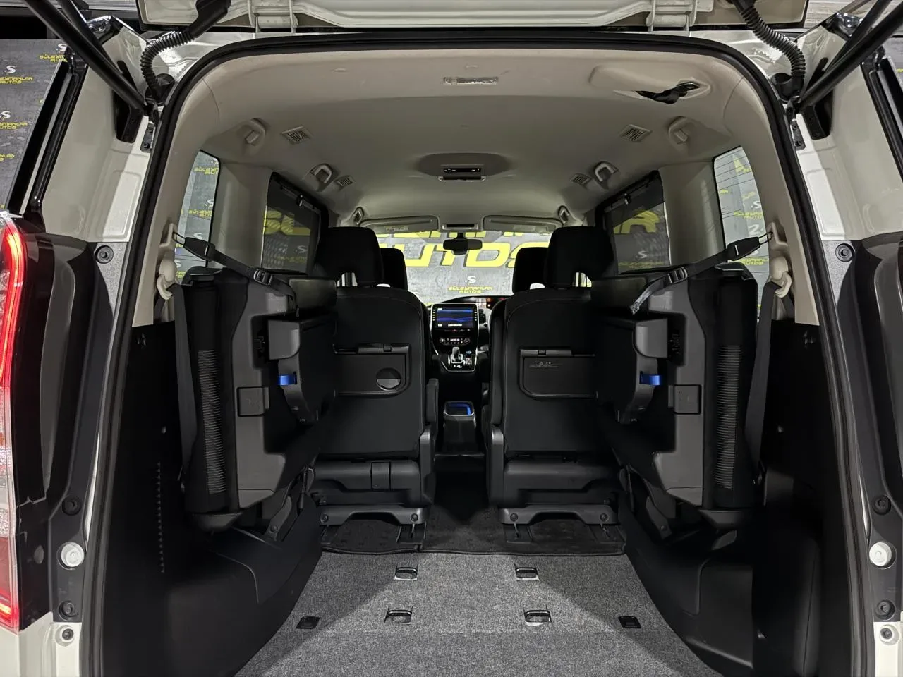 2021 Model Otomatik Nissan Serena Lefkoşa Satılık İkinci El | GalerimPlus - Thumbnail 4