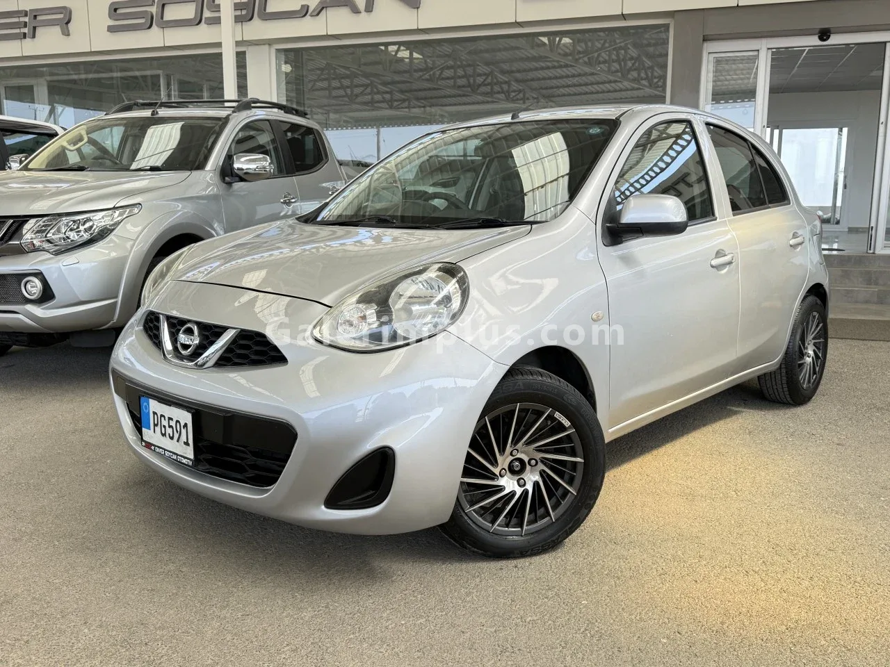 2014 Model Otomatik Nissan March 1.2 Lefkoşa Satılık İkinci El | GalerimPlus - Fotoğraf 1
