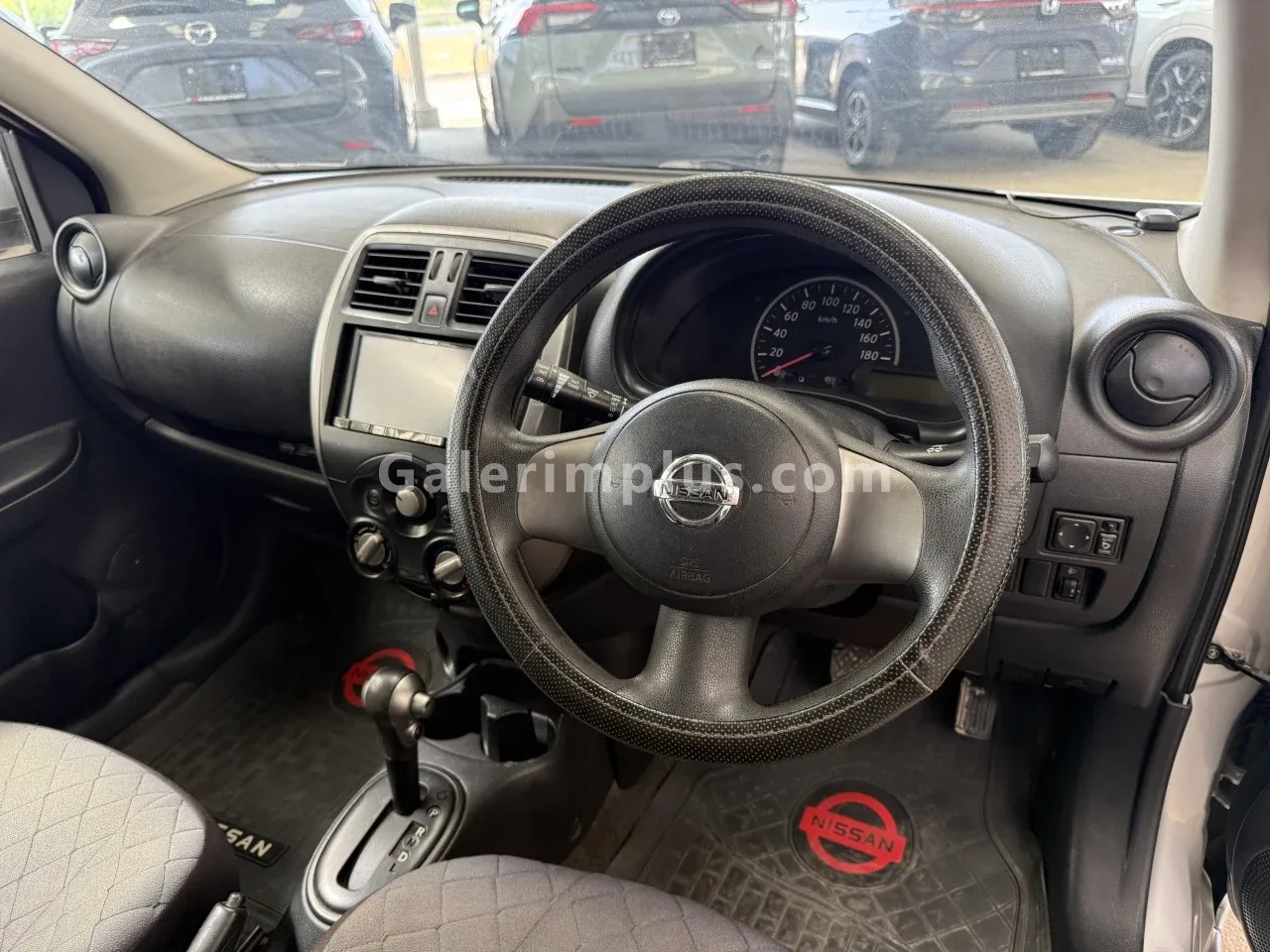 2014 Model Otomatik Nissan March 1.2 Lefkoşa Satılık İkinci El | GalerimPlus - Thumbnail 6