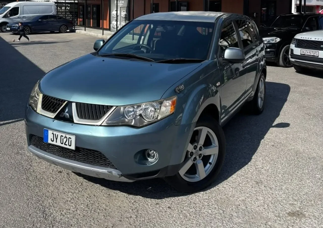 2006 Mitsubishi Outlander Outlander 2.4 Girne Satılık İkinci El | GalerimPlus - Fotoğraf 1