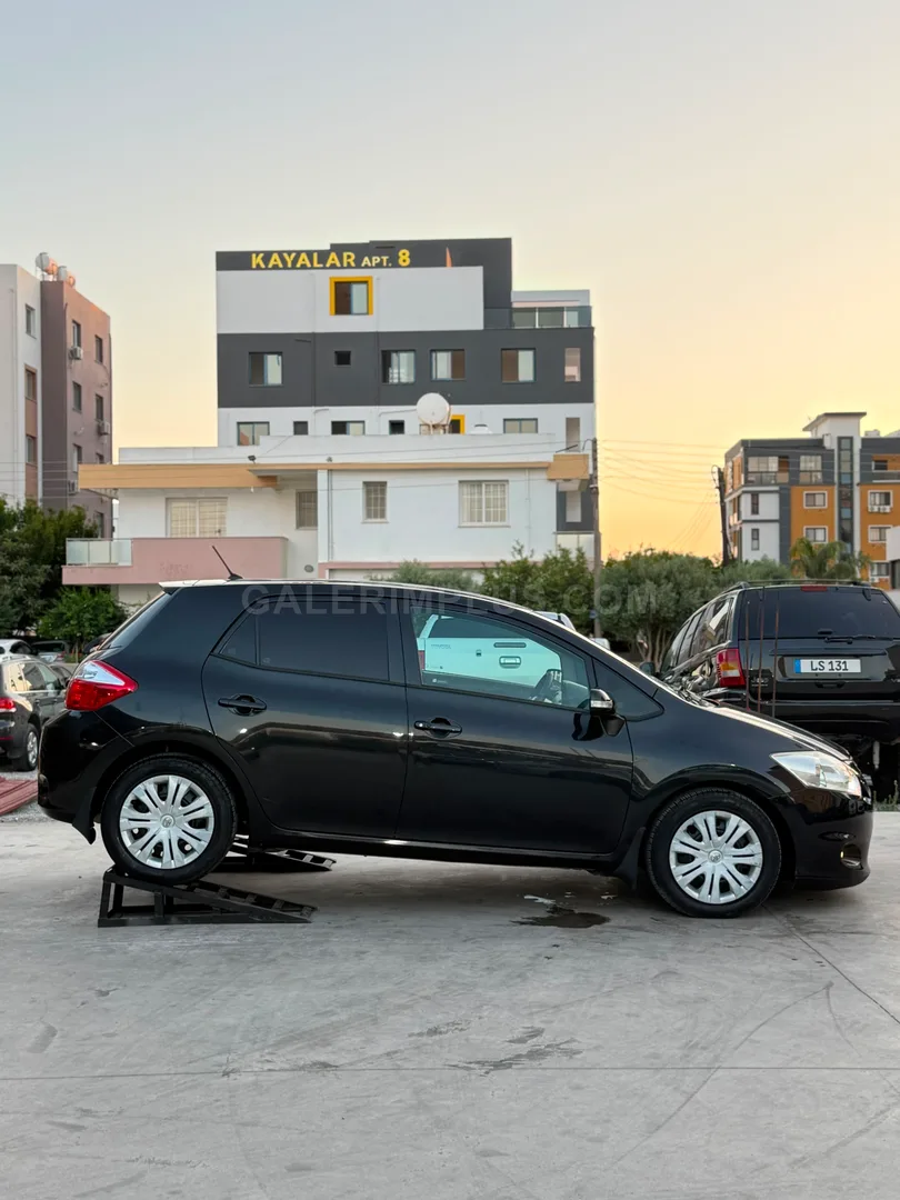 2010 Toyota Auris Gazimağusa Satılık İkinci El | GalerimPlus - Thumbnail 4