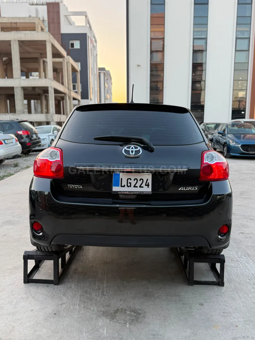 2010 Toyota Auris Gazimağusa Satılık İkinci El | GalerimPlus - Thumbnail 6