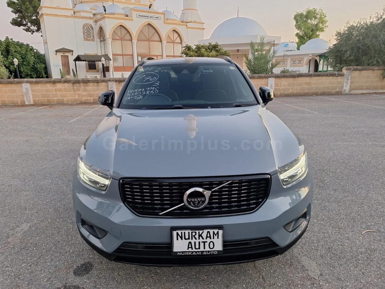 2021 Model Otomatik Volvo XC40 2.0 B4 Gazimağusa Satılık İkinci El | GalerimPlus - Thumbnail 3