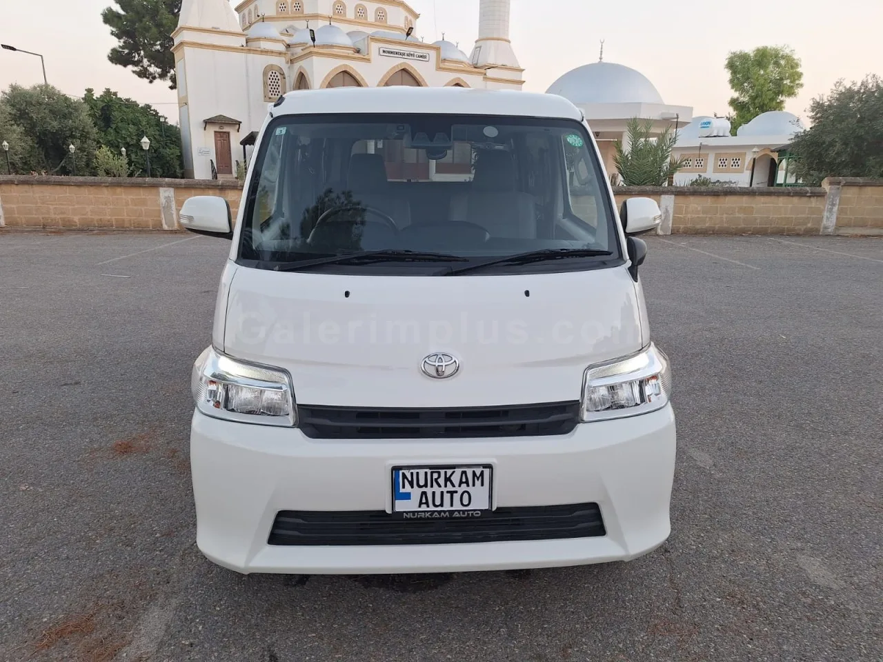 2022 Model Otomatik Toyota Townace Gazimağusa Satılık İkinci El | GalerimPlus - Thumbnail 3