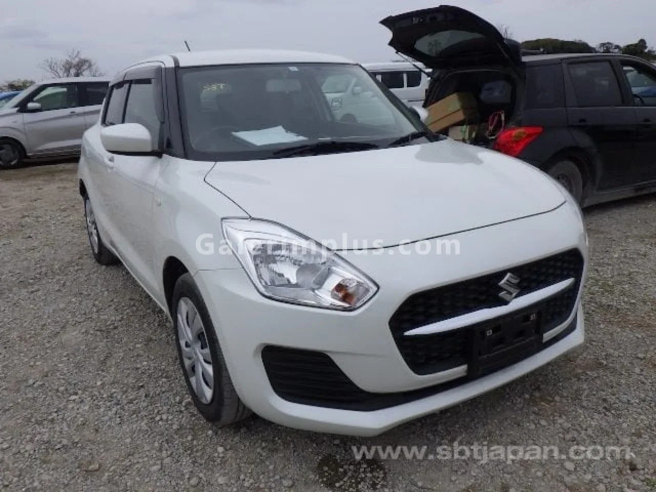 2023 Model Otomatik Suzuki Swift 1.2 Gazimağusa Satılık İkinci El | GalerimPlus - Fotoğraf 1