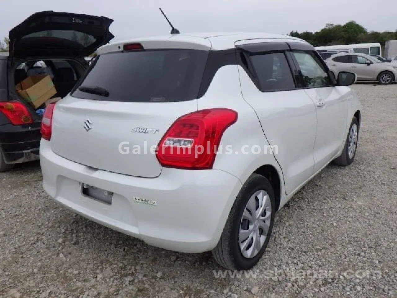 2023 Model Otomatik Suzuki Swift 1.2 Gazimağusa Satılık İkinci El | GalerimPlus - Thumbnail 5