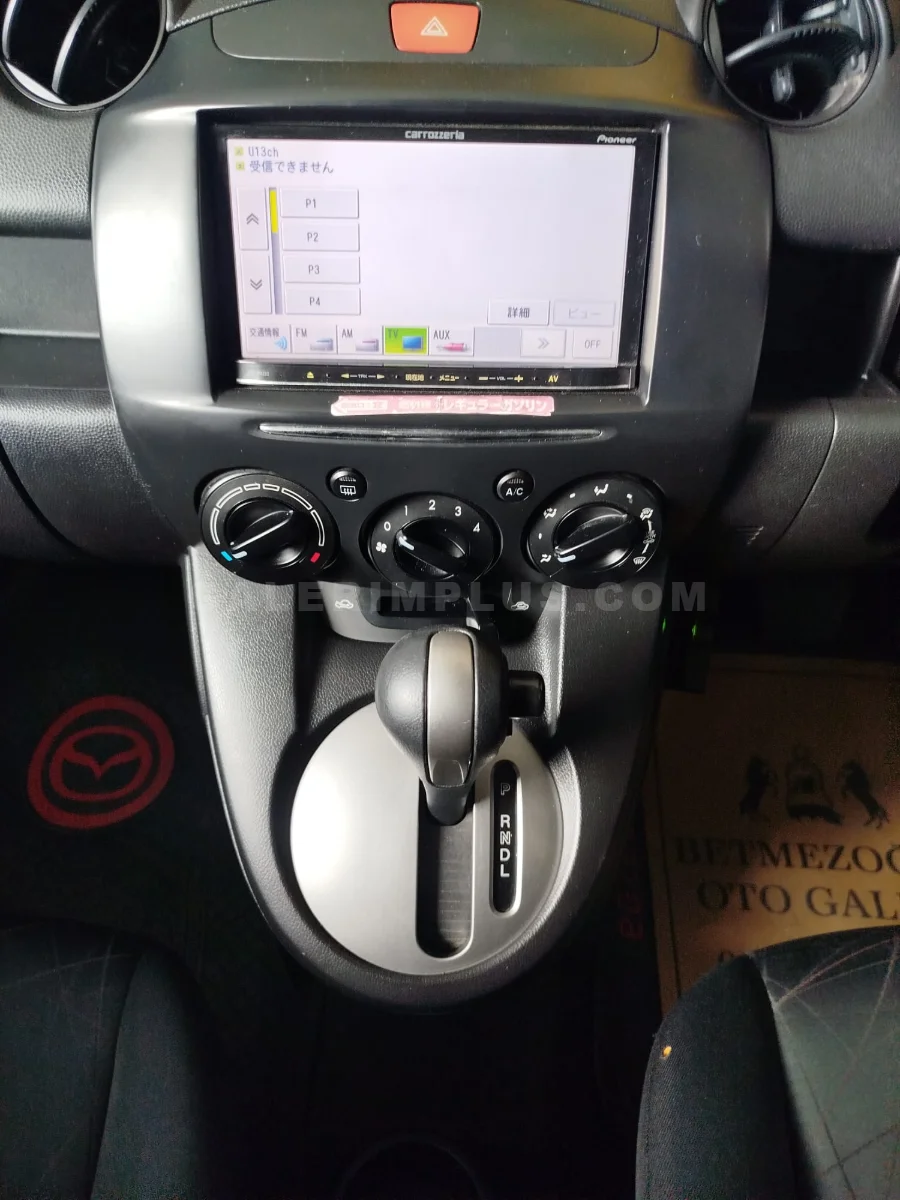 2014 Mazda Demio 1.3 16V 1.3 16V Lefkoşa Satılık İkinci El | GalerimPlus - Thumbnail 6