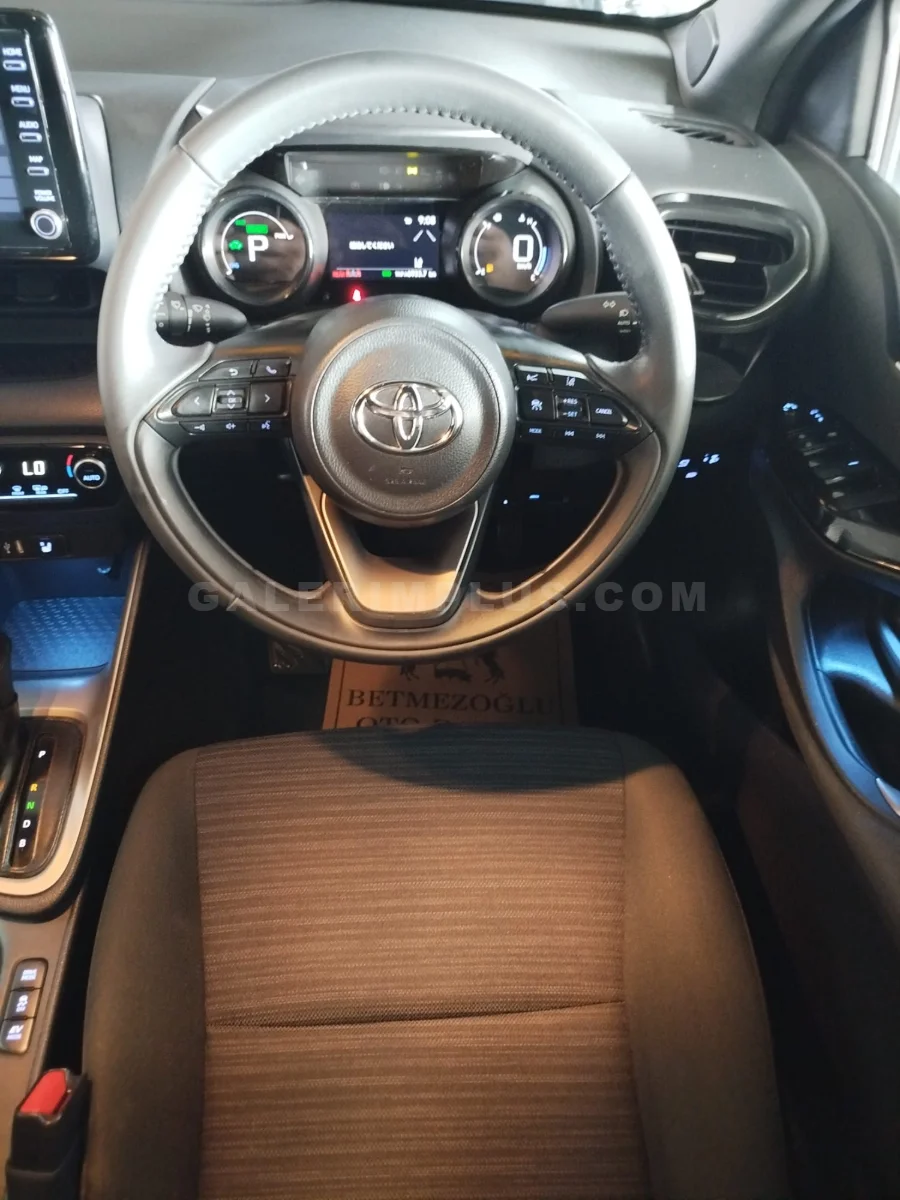2022 Toyota Yaris 1.5 Hybrid 1.5 Hybrid Lefkoşa Satılık İkinci El | GalerimPlus - Thumbnail 7