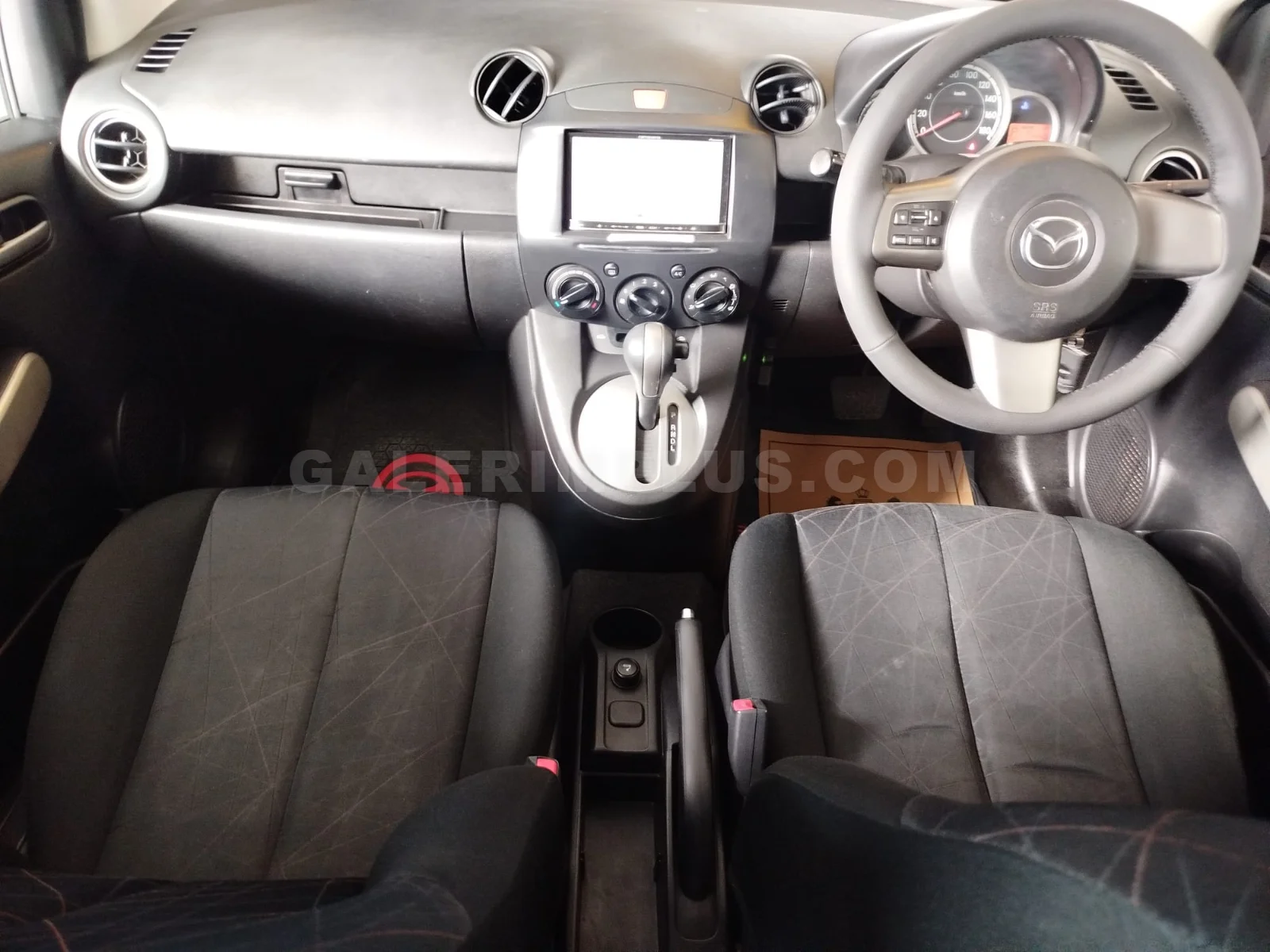 2014 Mazda Demio 1.3 16V 1.3 16V Lefkoşa Satılık İkinci El | GalerimPlus - Thumbnail 5