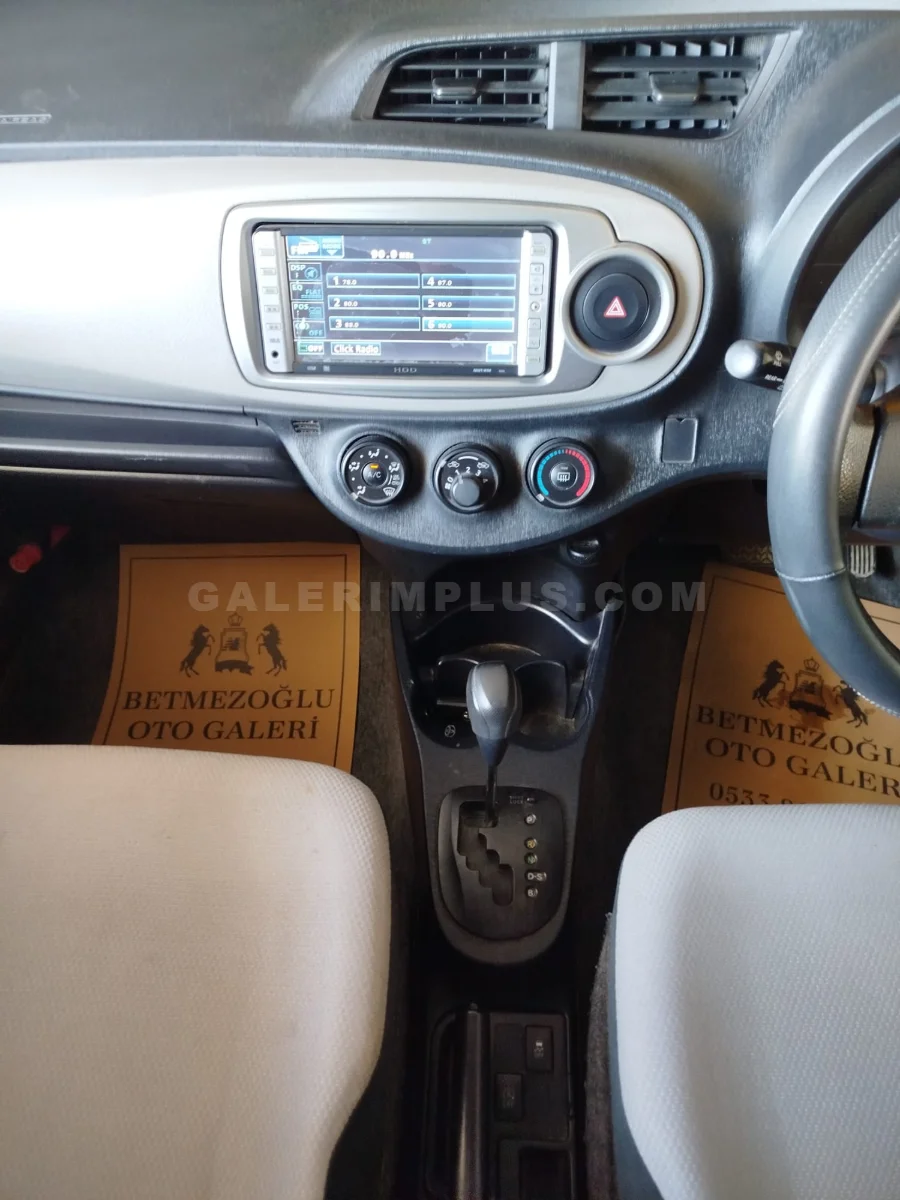 2011 Toyota Vitz 1.3 1.3 Lefkoşa Satılık İkinci El | GalerimPlus - Thumbnail 6