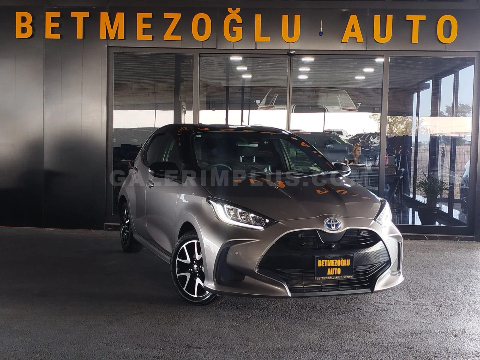 2022 Toyota Yaris 1.5 Hybrid 1.5 Hybrid Lefkoşa Satılık İkinci El | GalerimPlus - Fotoğraf 1