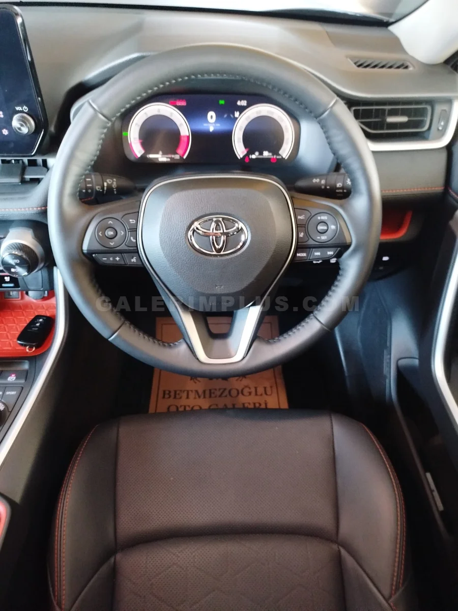 2025 Toyota RAV4 2.0 D-4D 2.0 D-4D Lefkoşa Satılık İkinci El | GalerimPlus - Thumbnail 7