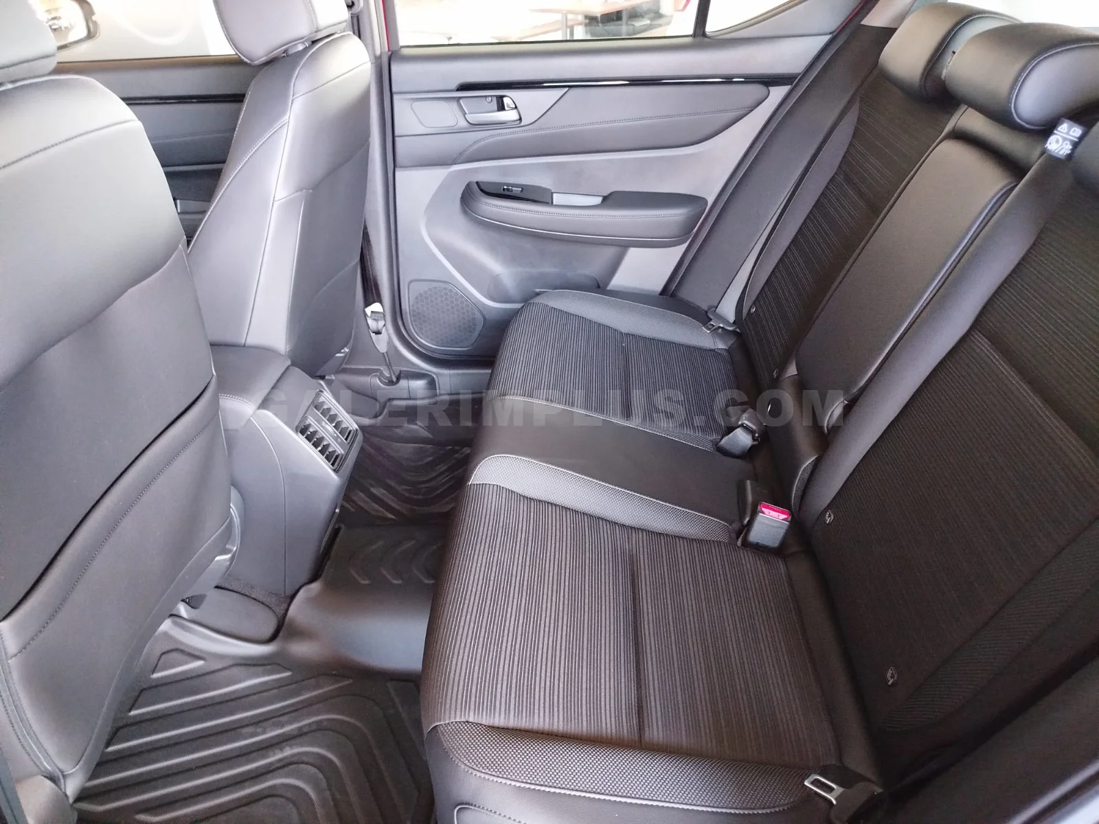 2025 Honda WR-V 1.5 1.5 Lefkoşa Satılık İkinci El | GalerimPlus - Thumbnail 7