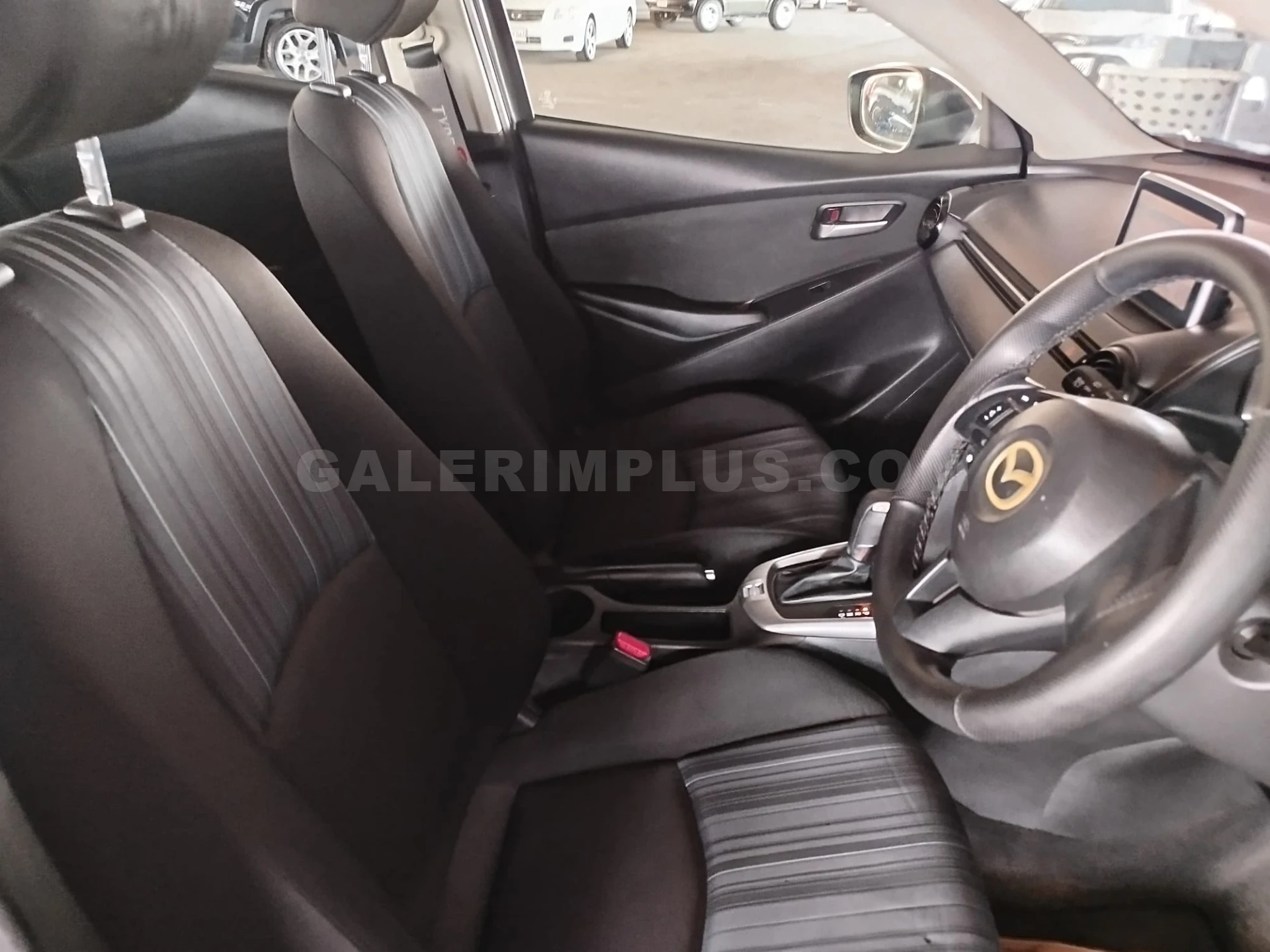 2014 Mazda Demio 1.3 Skyactiv-G 1.3 Skyactiv-G Lefkoşa Satılık İkinci El | GalerimPlus - Thumbnail 4