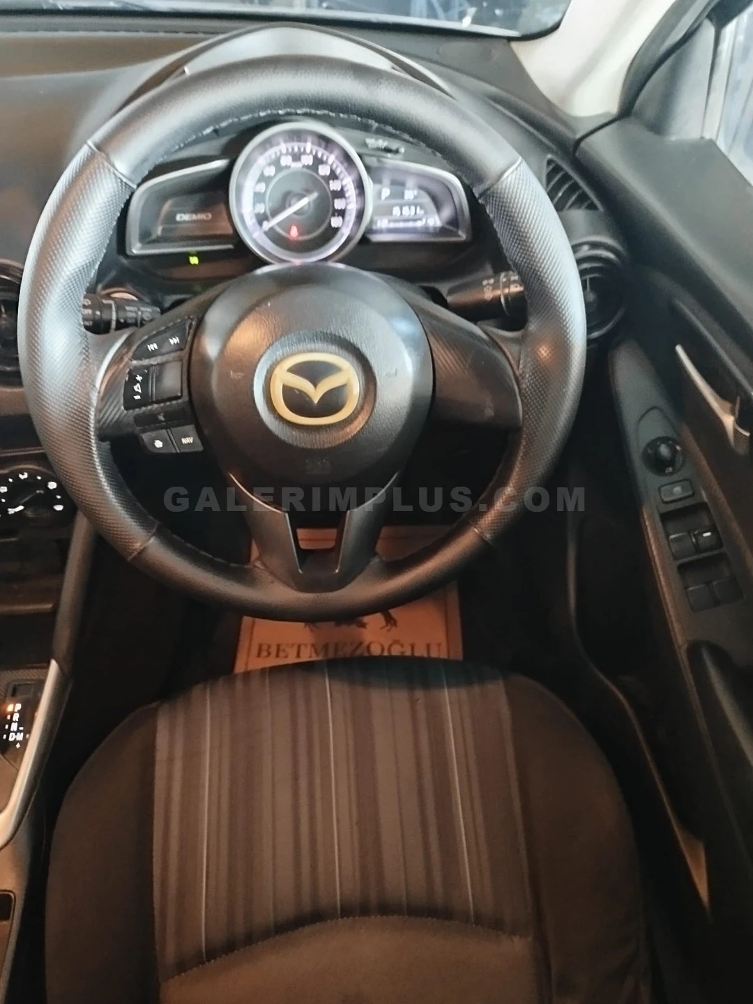2014 Mazda Demio 1.3 Skyactiv-G 1.3 Skyactiv-G Lefkoşa Satılık İkinci El | GalerimPlus - Thumbnail 6