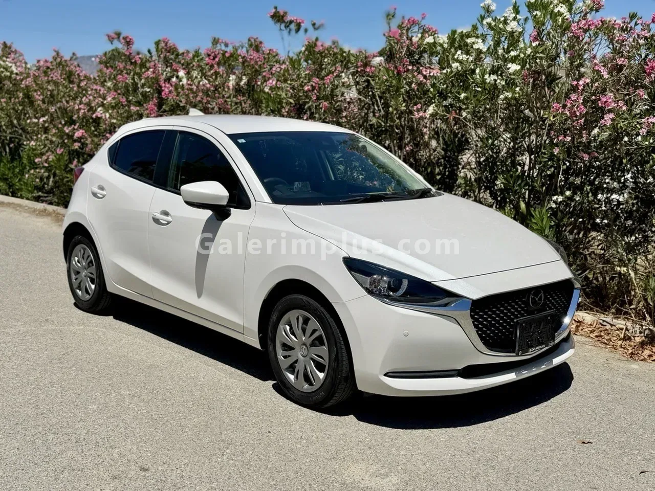 2022 Mazda Mazda 2 1.5 Sky-G Lefkoşa Satılık İkinci El | GalerimPlus - Fotoğraf 1