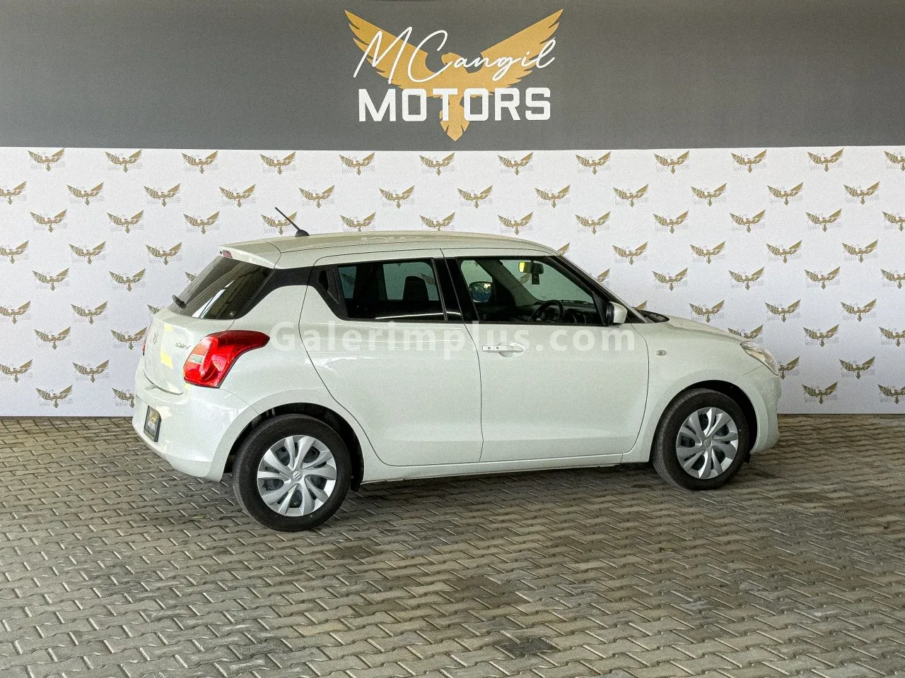 2023 Model Otomatik Suzuki Swift 1.2 Girne Satılık İkinci El | GalerimPlus - Thumbnail 3
