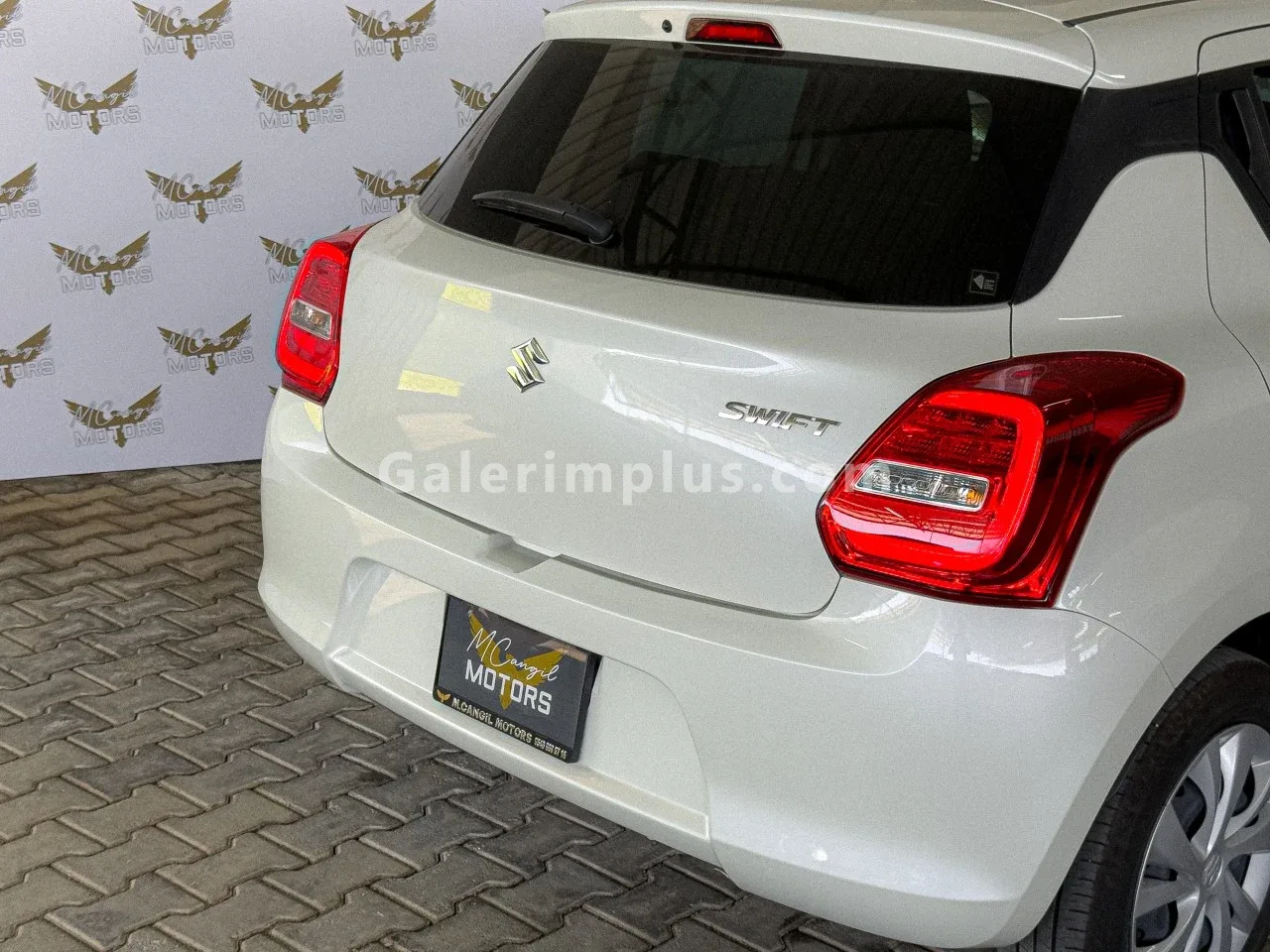 2023 Model Otomatik Suzuki Swift 1.2 Girne Satılık İkinci El | GalerimPlus - Thumbnail 7