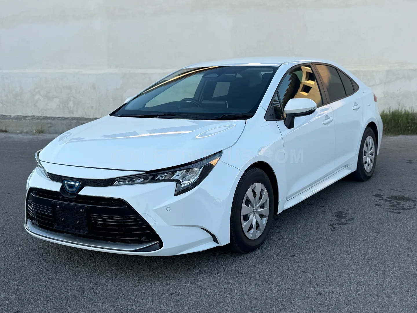 2023 Toyota Corolla 1.8 Hybrid Lefke Satılık İkinci El | GalerimPlus - Fotoğraf 1