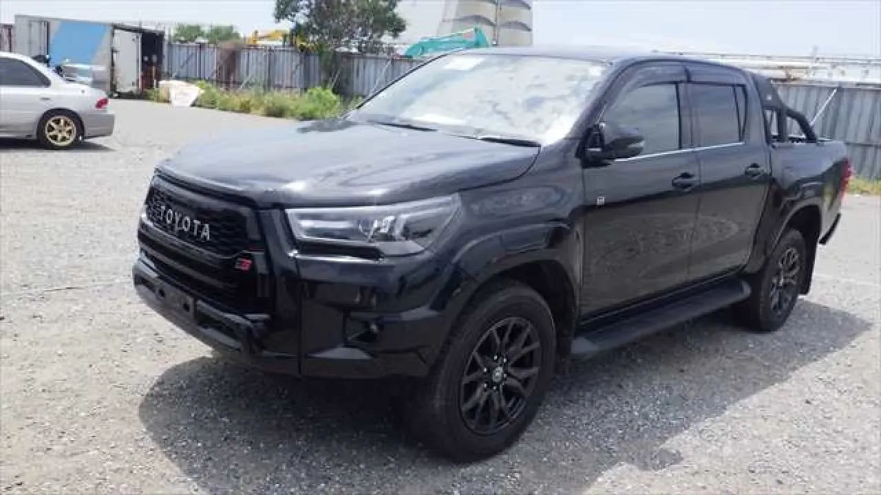 2024 Toyota Hilux 2.4 D Lefkoşa Satılık İkinci El | GalerimPlus - Thumbnail 3