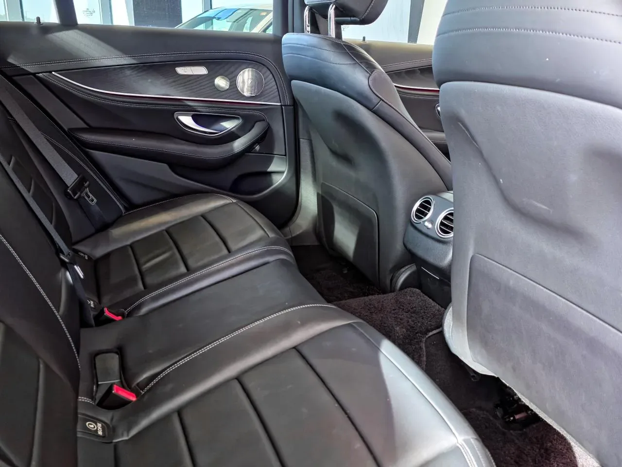 2022 Mercedes-Benz E Serisi E 220d Premium E 220d Gazimağusa Satılık İkinci El | GalerimPlus - Thumbnail 8