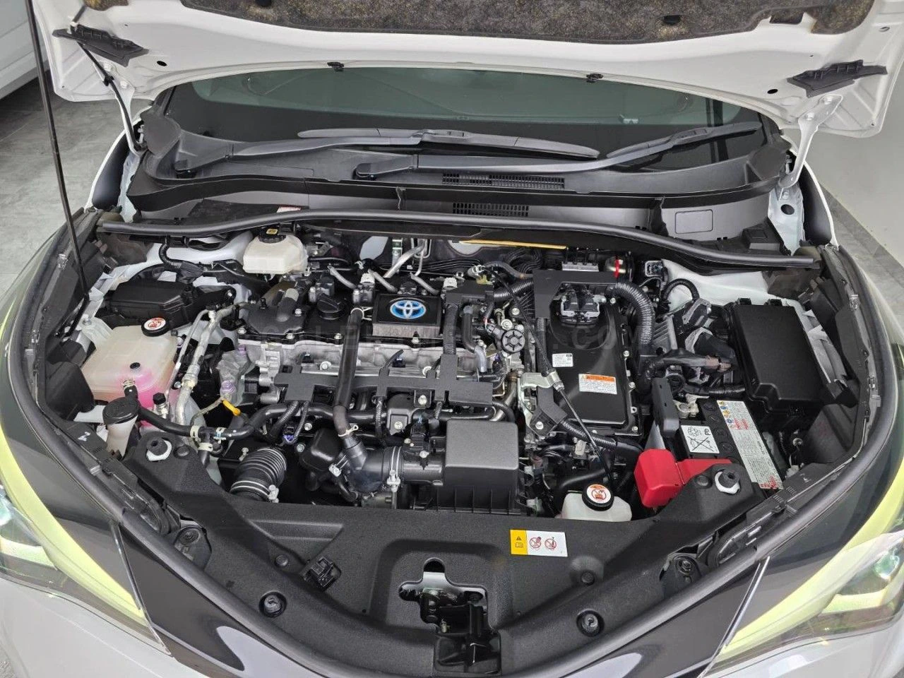 2022 Model Otomatik Toyota C-HR Lefkoşa Satılık İkinci El | GalerimPlus - Thumbnail 2