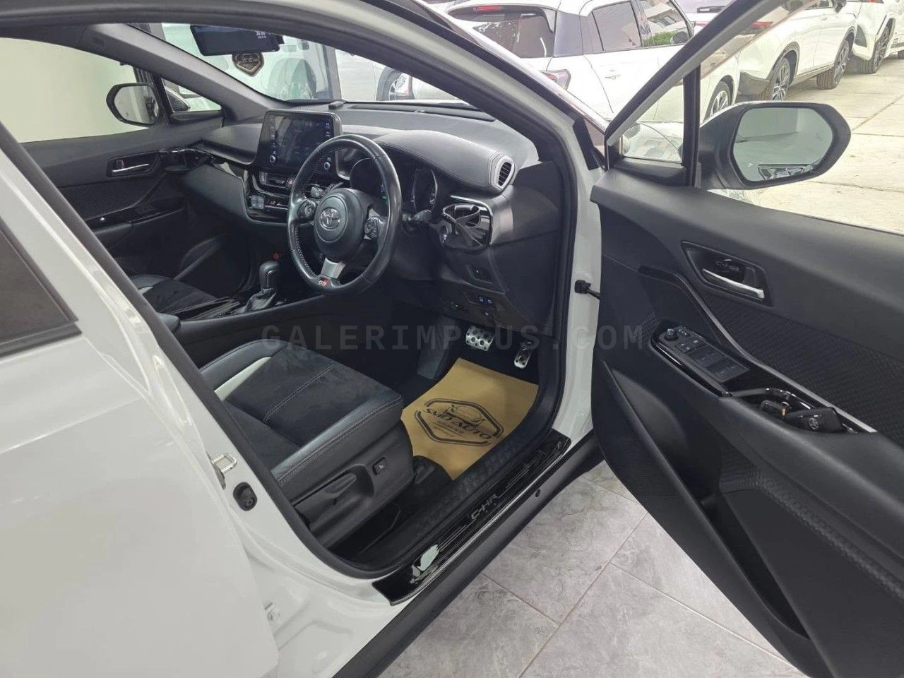 2022 Model Otomatik Toyota C-HR Lefkoşa Satılık İkinci El | GalerimPlus - Thumbnail 7