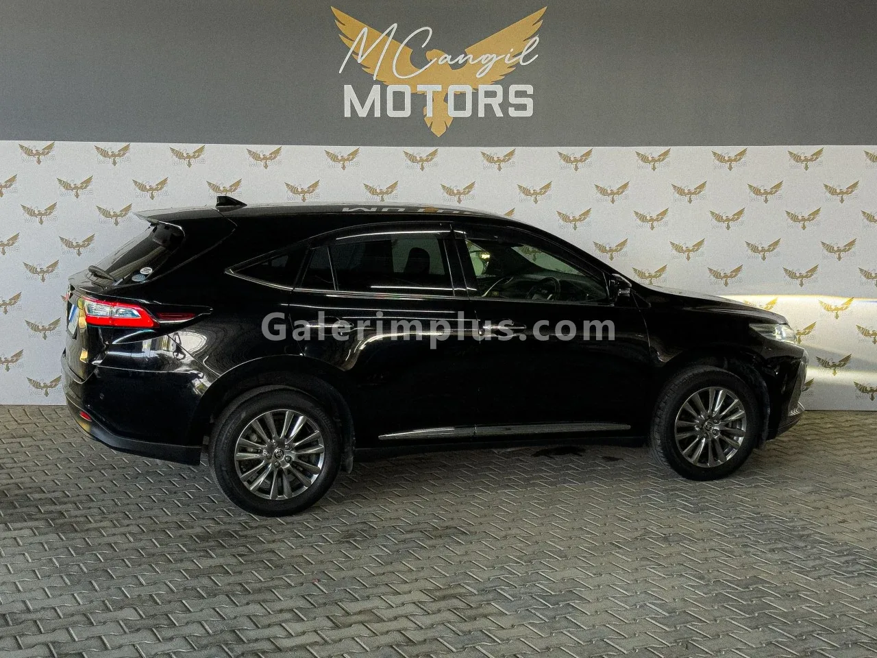 2020 Model Otomatik Toyota Harrier Girne Satılık İkinci El | GalerimPlus - Thumbnail 3