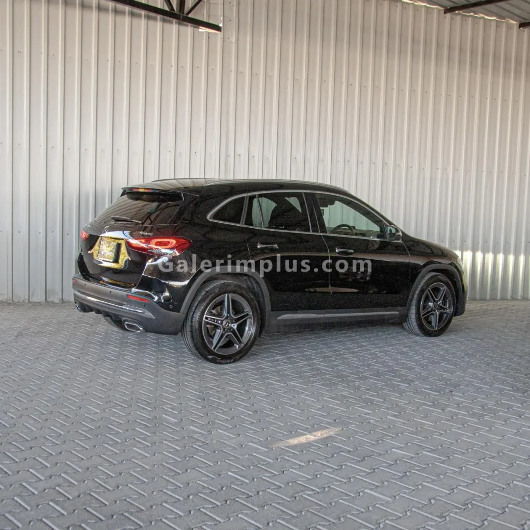 2023 Model Otomatik Mercedes - Benz GLA 200 d Girne Satılık İkinci El | GalerimPlus - Thumbnail 3