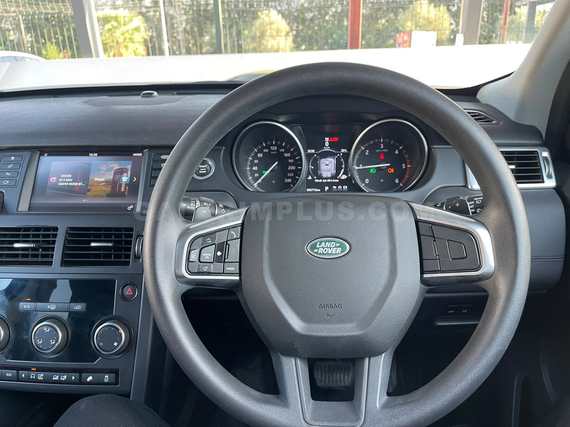 2018 Land Rover Discovery Sport 2.0 TD4 2.0 TD4 2.0 TD4 Girne Satılık İkinci El | GalerimPlus - Thumbnail 5