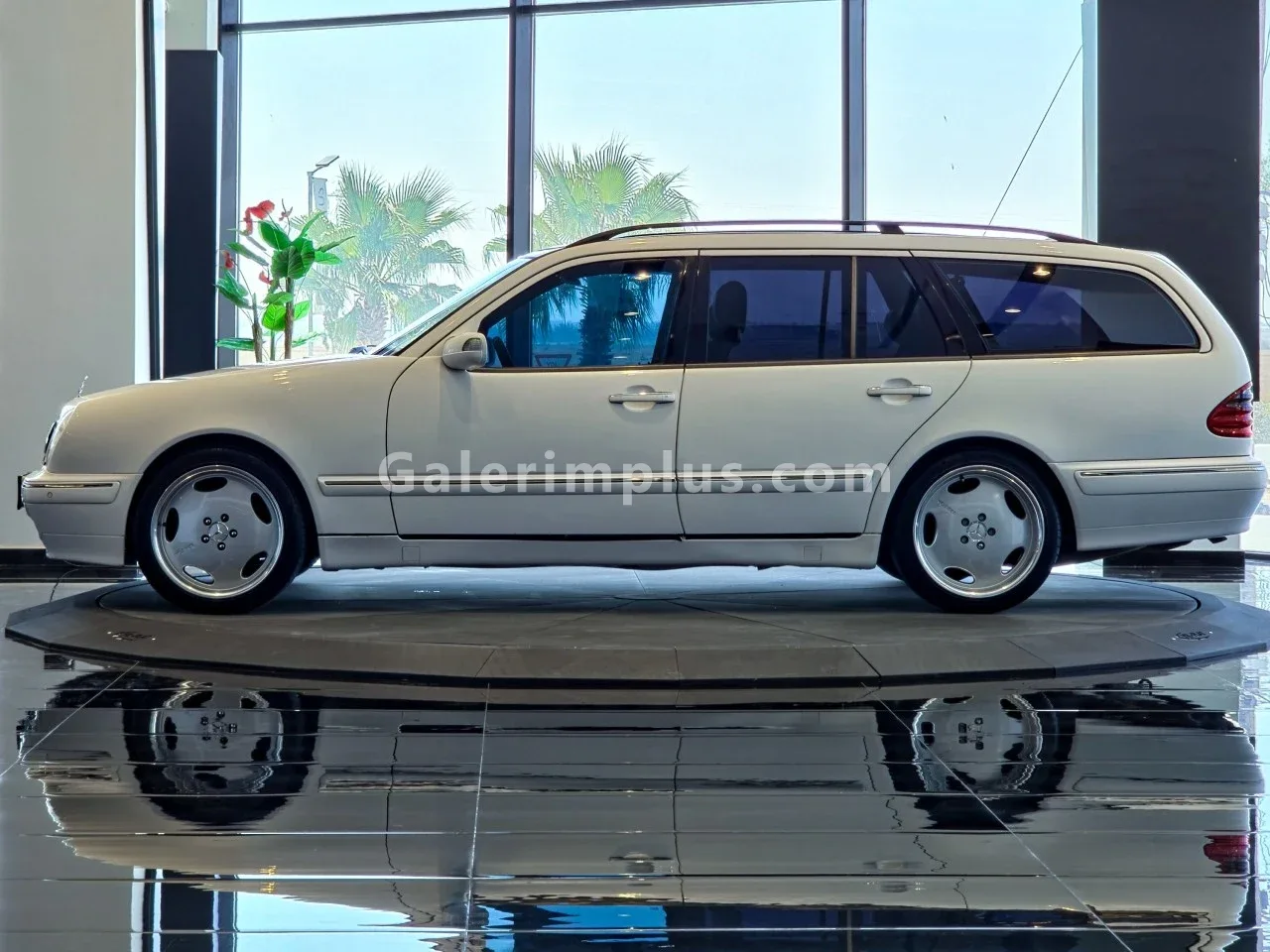2001 Mercedes-Benz E Serisi E 220d E 220d Gazimağusa Satılık İkinci El | GalerimPlus - Thumbnail 2