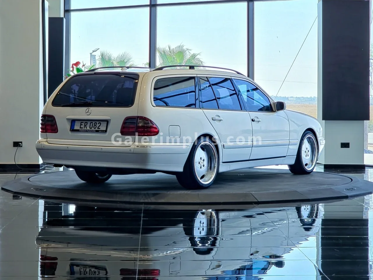 2001 Mercedes-Benz E Serisi E 220d E 220d Gazimağusa Satılık İkinci El | GalerimPlus - Thumbnail 4
