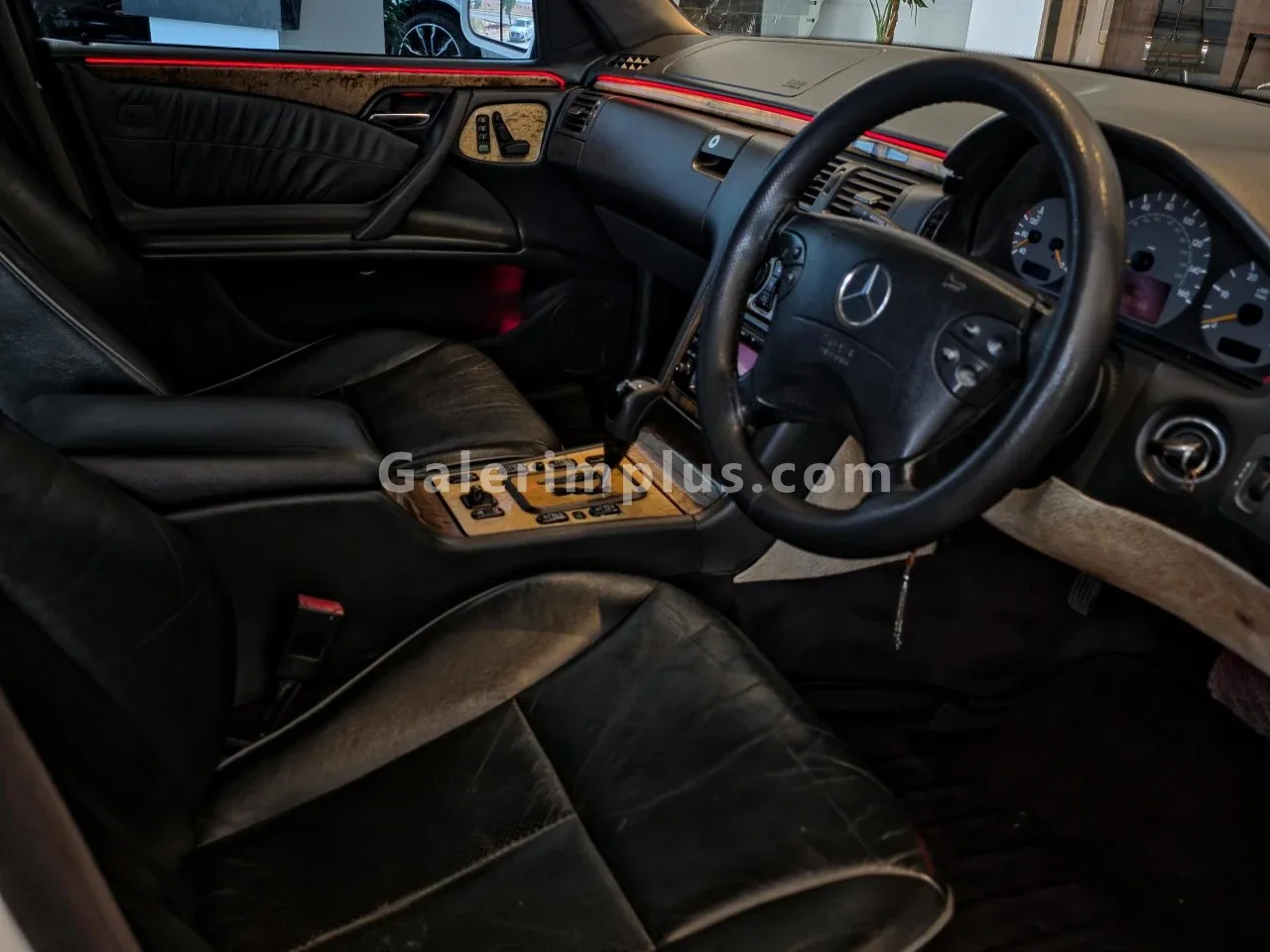 2001 Mercedes-Benz E Serisi E 220d E 220d Gazimağusa Satılık İkinci El | GalerimPlus - Thumbnail 7