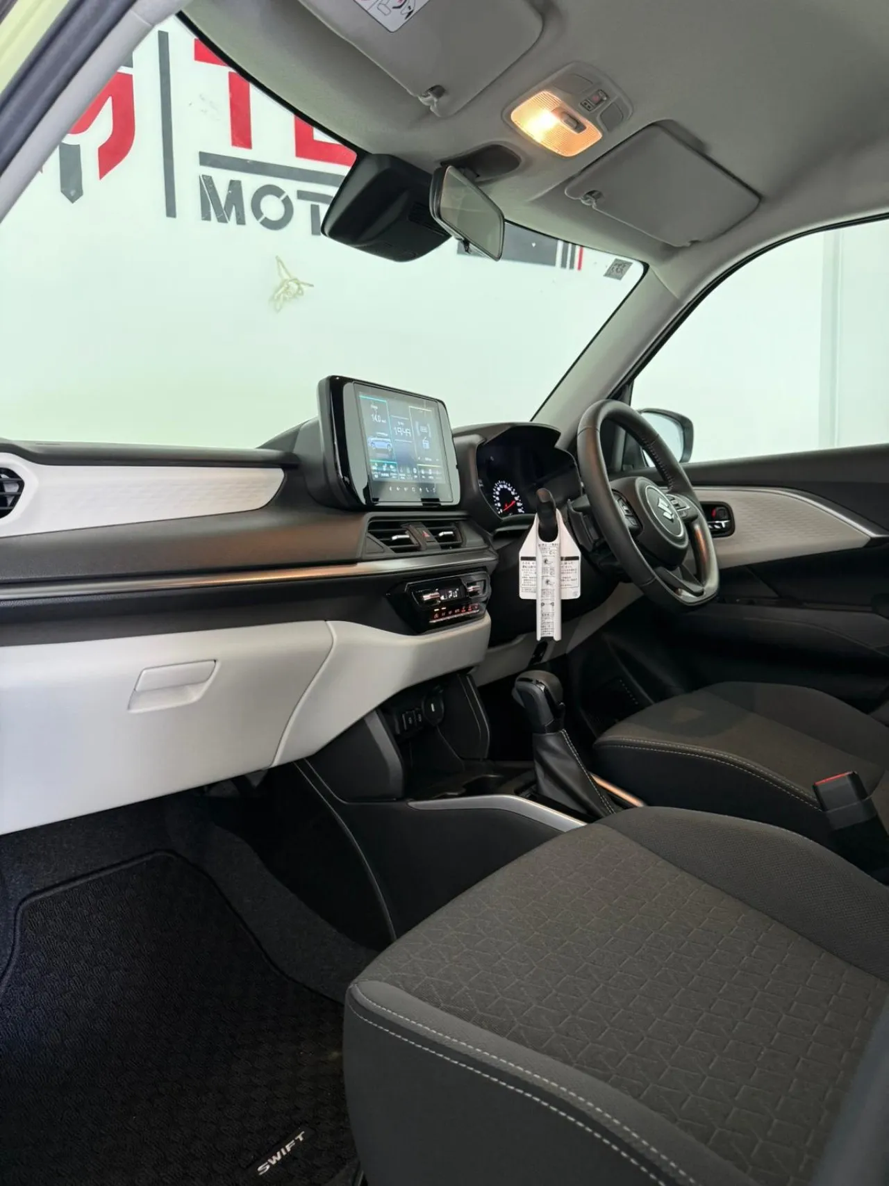 2025 Suzuki Swift 1.2 Hybrid Girne Satılık İkinci El | GalerimPlus - Thumbnail 6