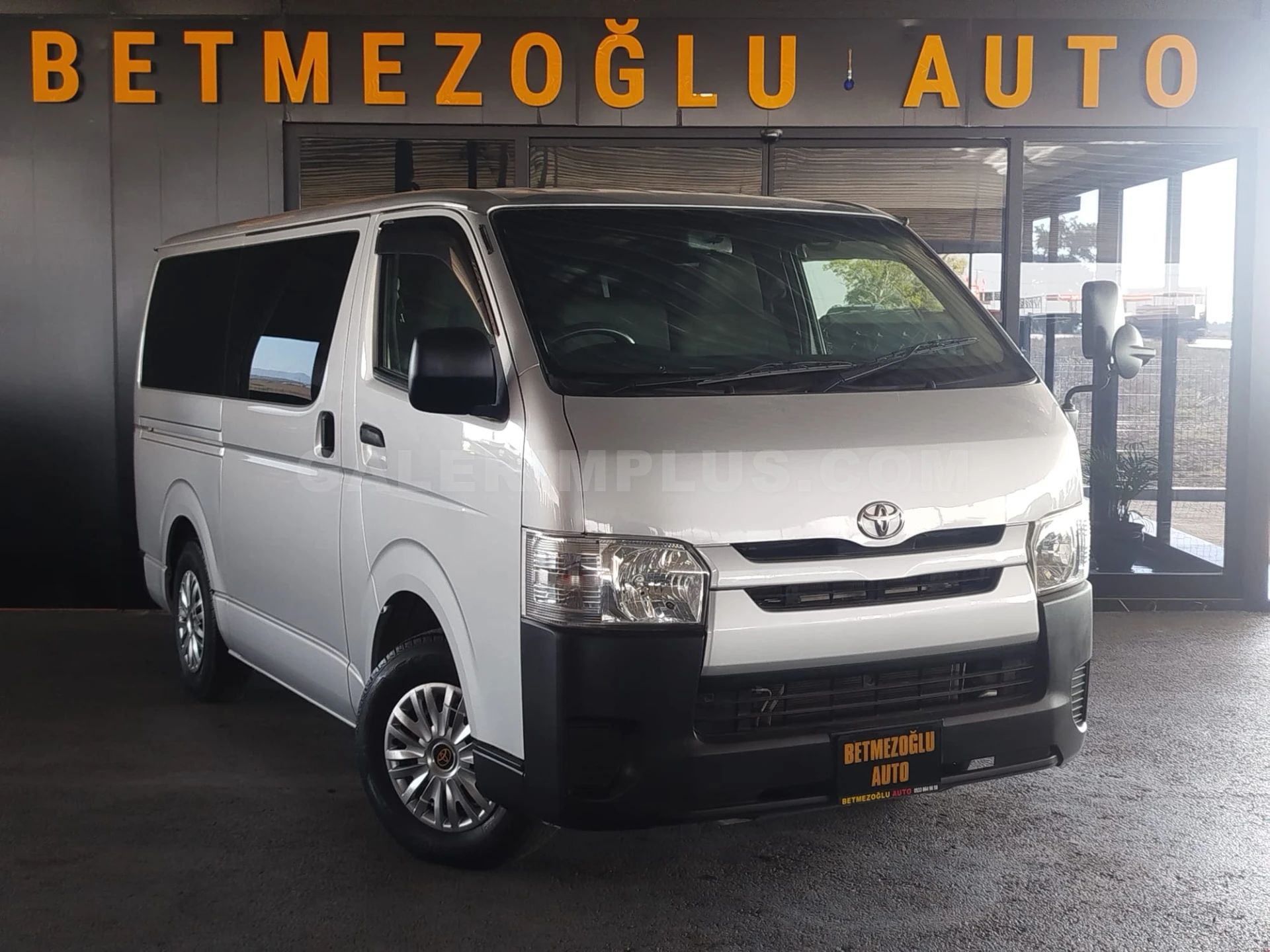 2016 Toyota Hi-Ace Lefkoşa Satılık İkinci El | GalerimPlus - Fotoğraf 1