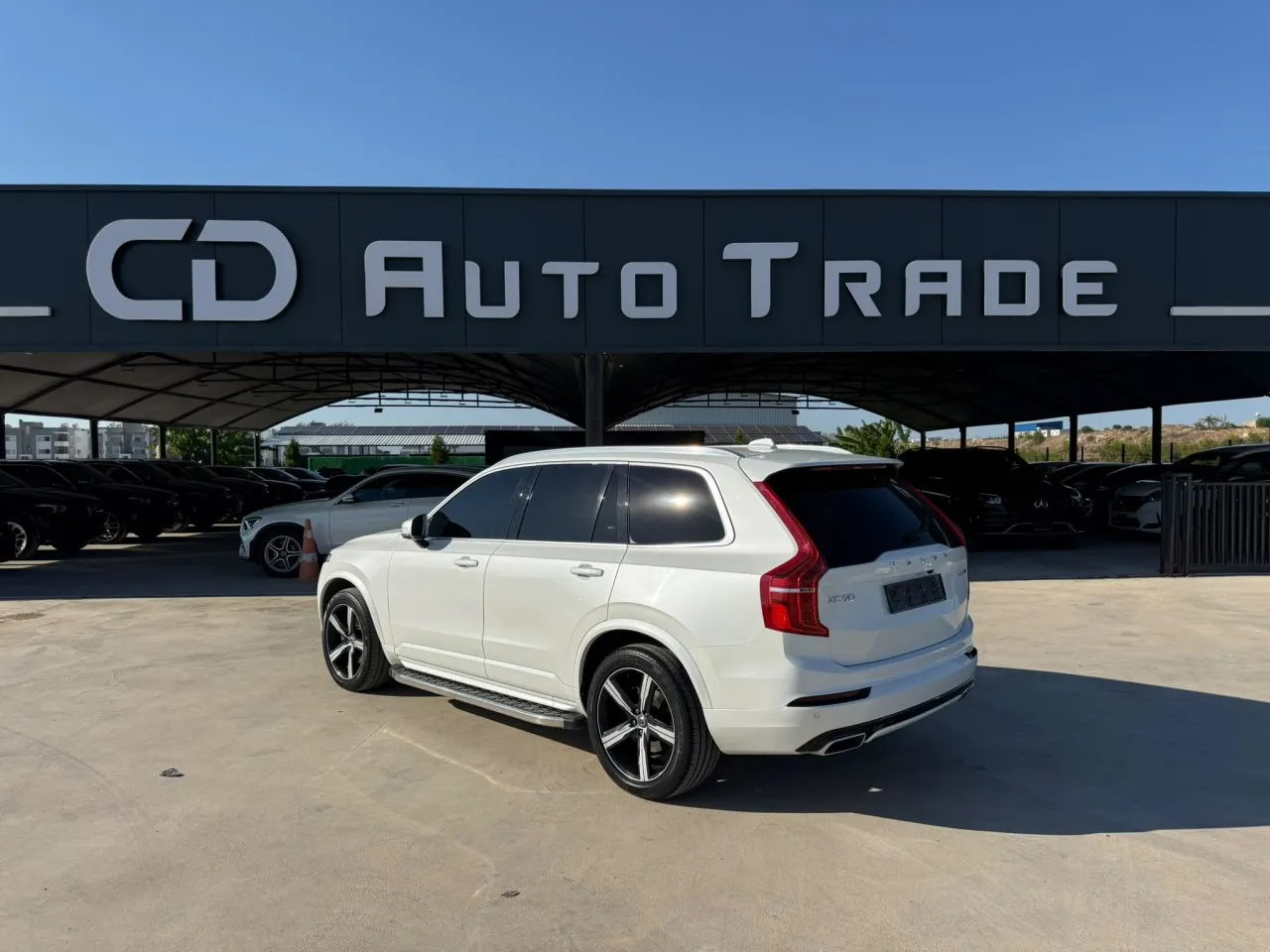 2019 Model Otomatik Volvo XC90 2.0 D5 Lefkoşa Satılık İkinci El | GalerimPlus - Thumbnail 5