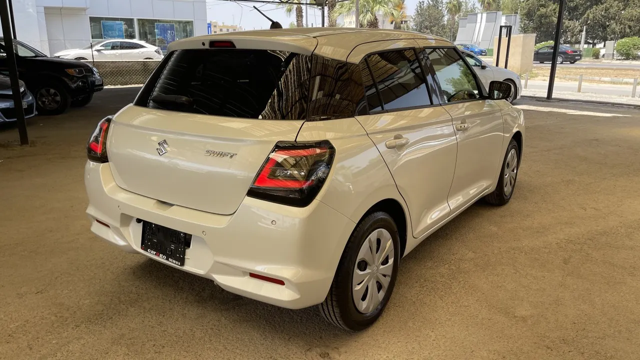 2025 Suzuki Swift 1.2 Lefkoşa Satılık İkinci El | GalerimPlus - Thumbnail 4