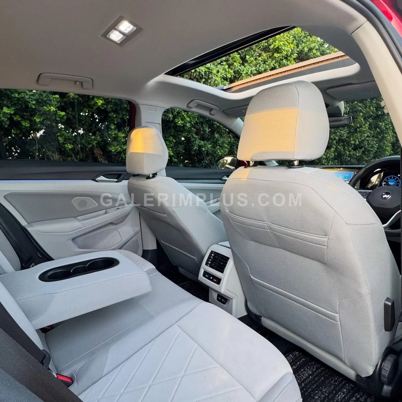 2021 Volkswagen Golf 1.5 eTSI Girne Satılık İkinci El | GalerimPlus - Thumbnail 7